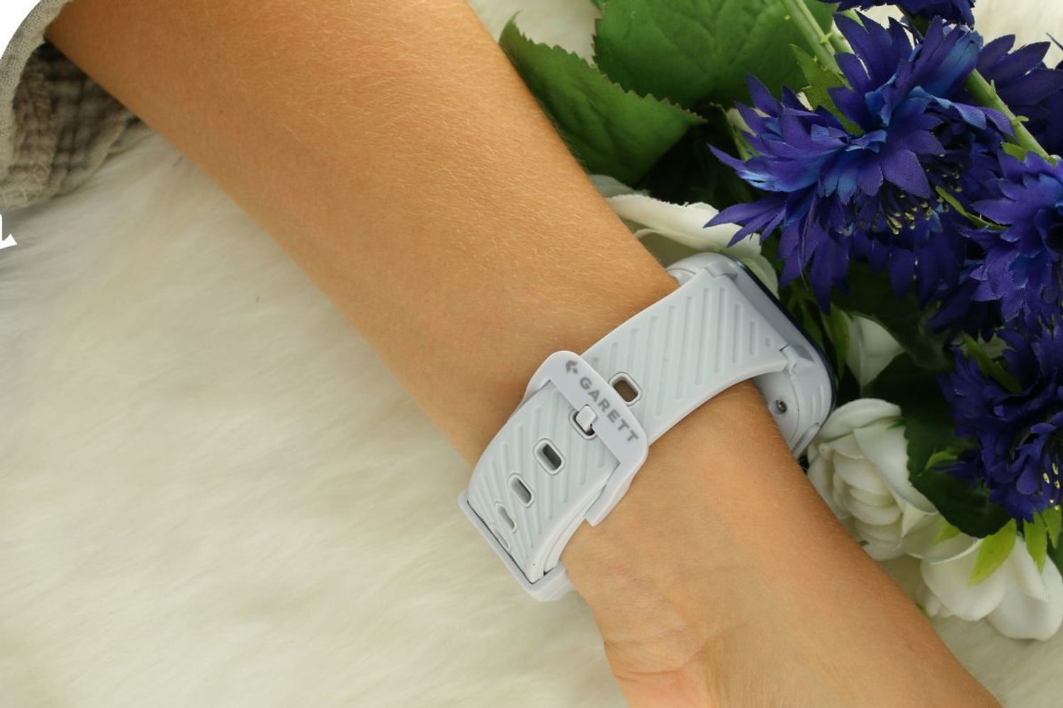 Smartwatch dziecięcy Garett Kids Essa 4G szary (1).jpg